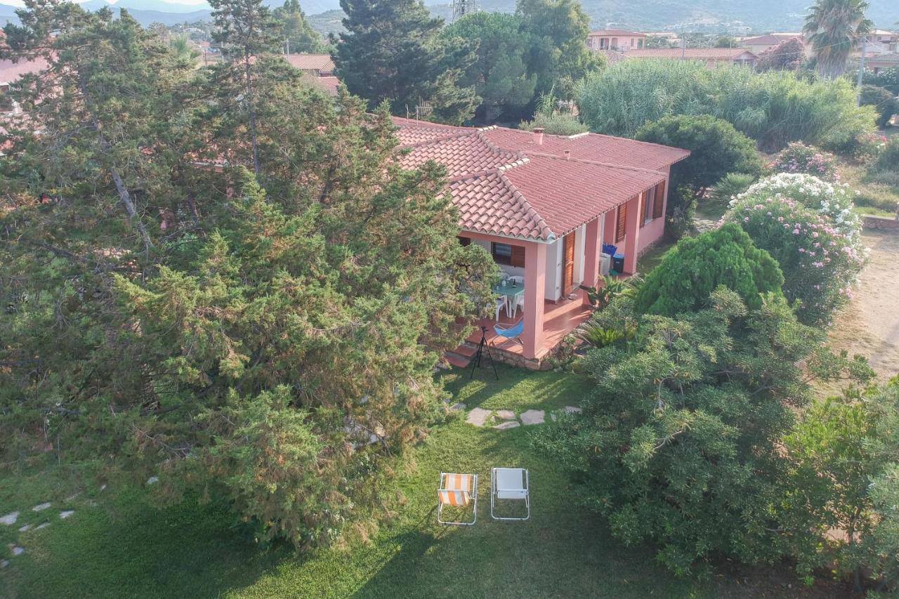 Villetta Corbezzolo San Teodoro  Exterior photo